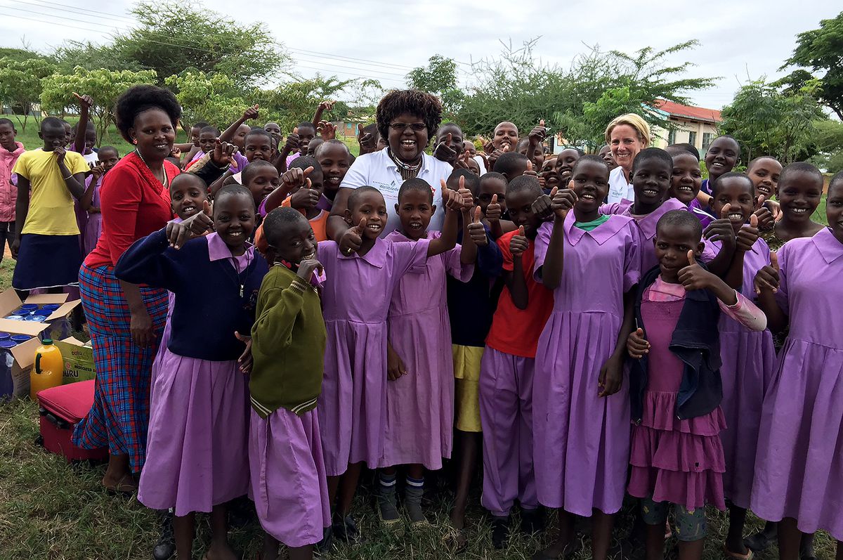 Das DFC-Team in Kenia: Begegnung mit einer Massai Familie